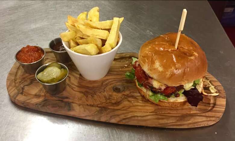The Red Lion Hotel