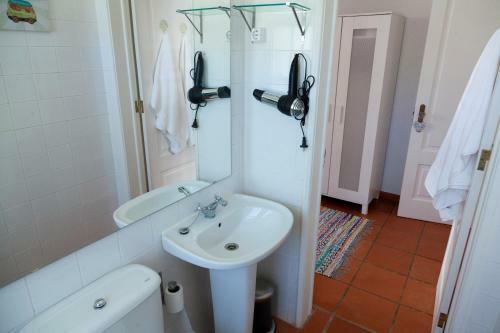 Hostal Parede Guest House