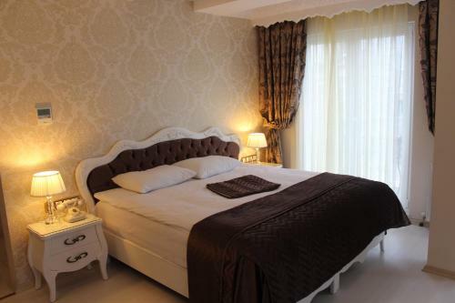 Ch Azade Hotel