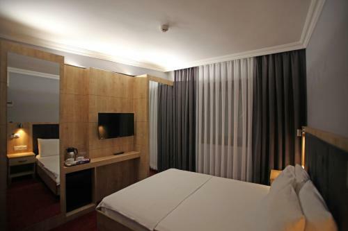 Funda Hotel