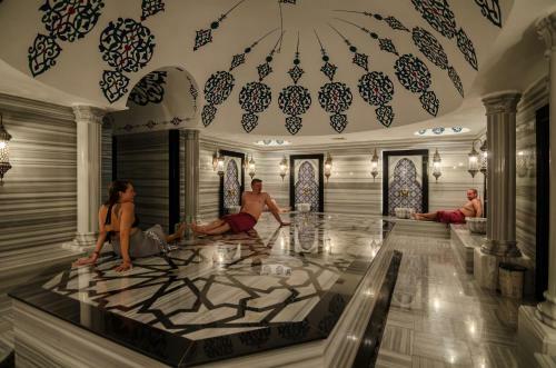 Lumos Deluxe Resort Hotel & Spa
