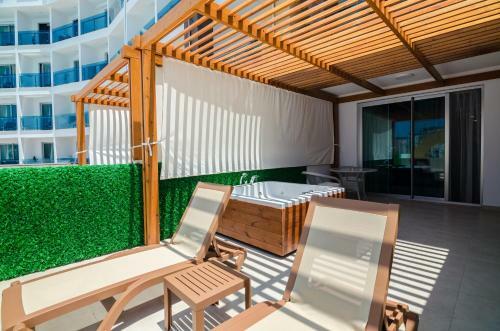 Lumos Deluxe Resort Hotel & Spa
