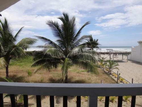 Sundown Beach Hotel