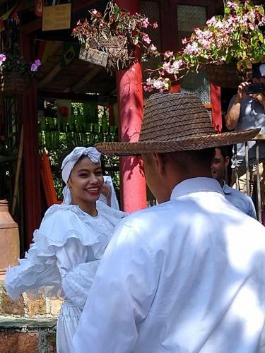 Hostal Marrokos Aeropuerto J.m.c