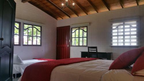 Hotel Hoster�a Rosa Blanca