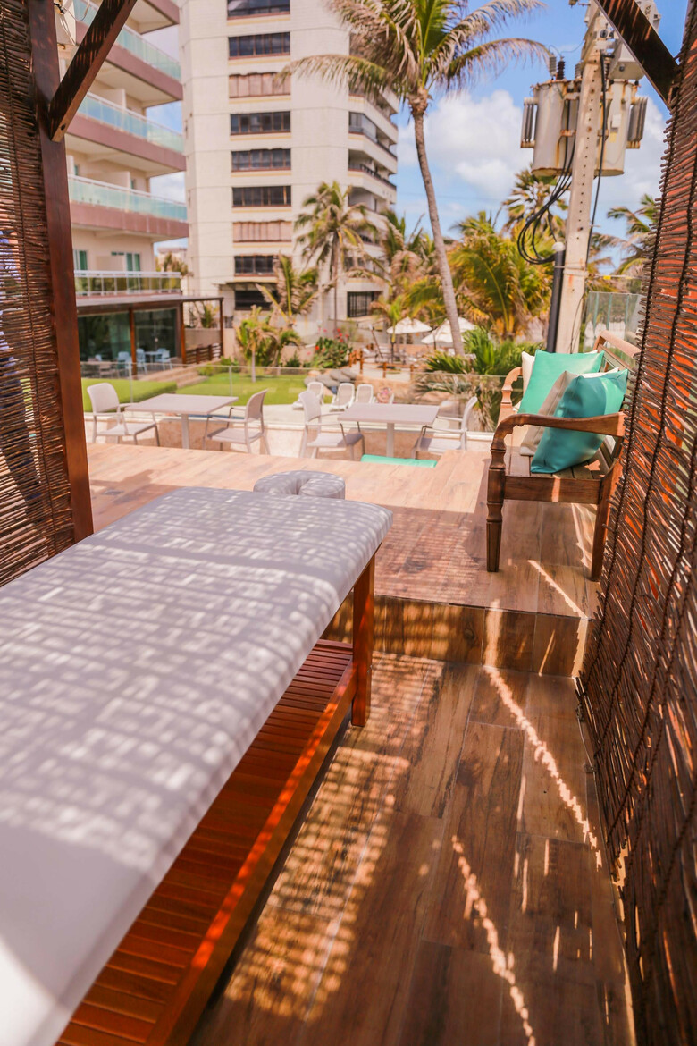 Crocobeach Hotel