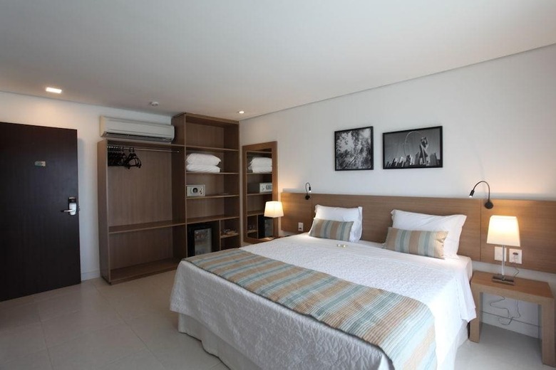 Crocobeach Hotel