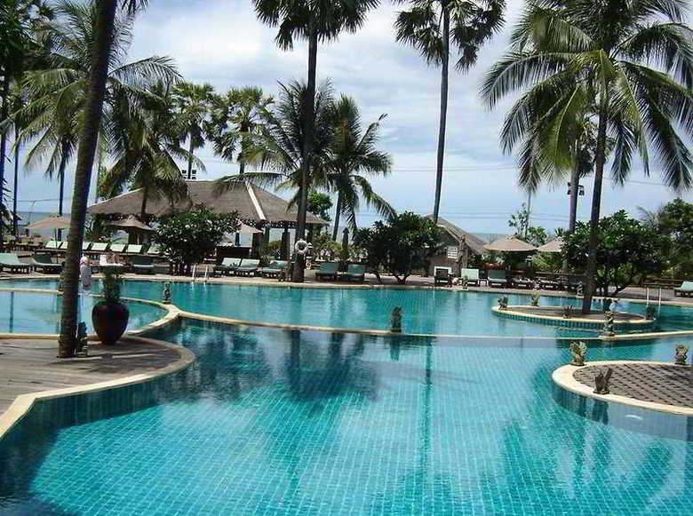 Pattawia Resort And Spa Hotel (Deluxe Room)