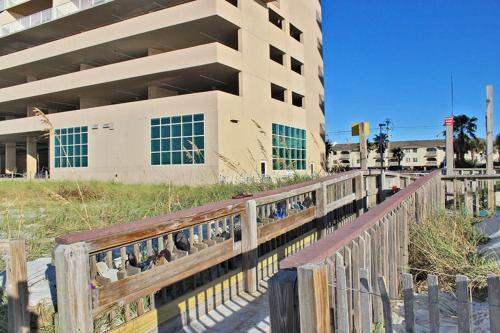 Apartamento Crystal Shores West 605