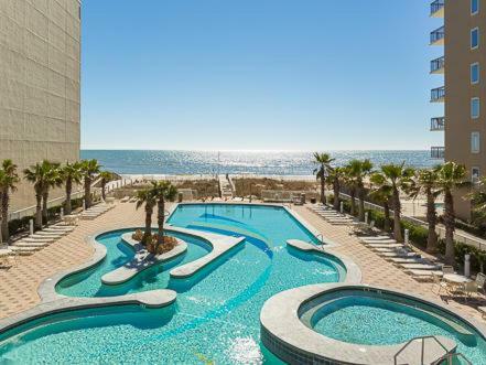 Apartamento Crystal Tower 401