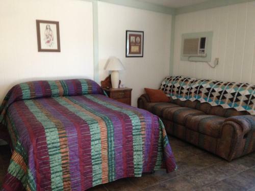Motel Sagebrush Inn