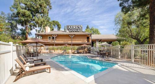 Hotel Ayres Lodge Alpine