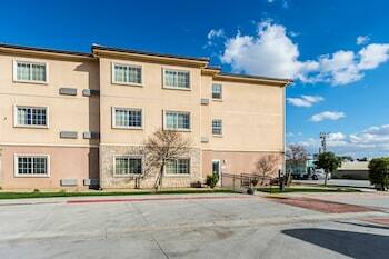 Aparthotel Studio 6 Bakersfield
