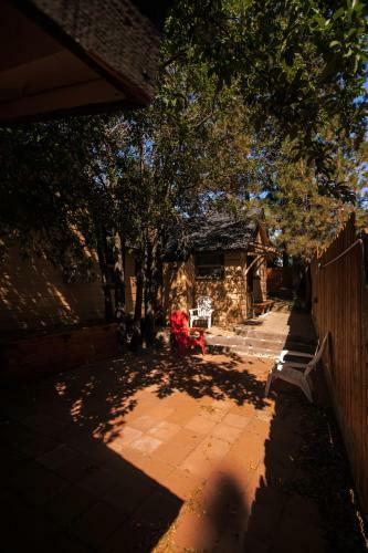 Embers Lodge & Cabins
