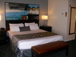 Tamarack Beach Hotel
