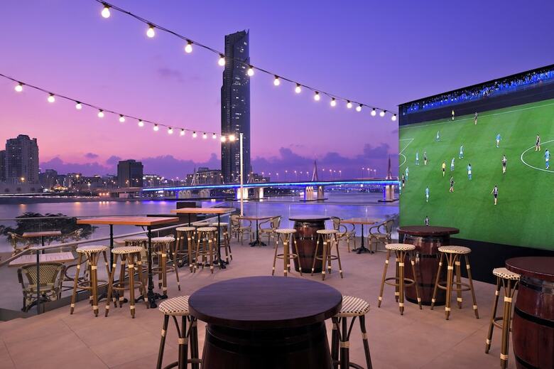 Hotel Crowne Plaza Festival City
