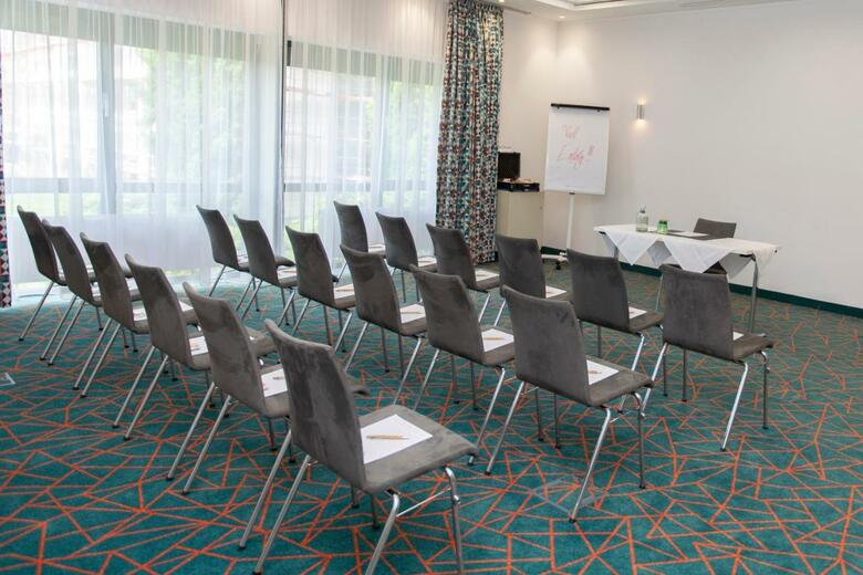 Trans World Hotel Donauwelle