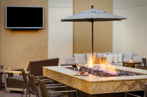 Hotel Fullerton Marriott At California State University