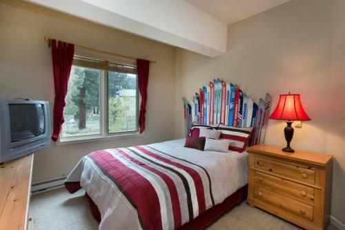 Lodge Mammoth Golf Properties By 101 Great Escapes