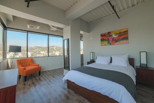 Hollywood Academy Apartment
