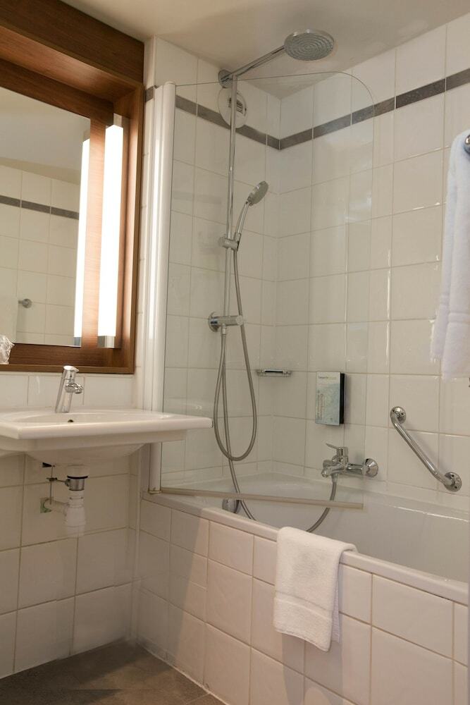 Hotel Campanile La Villette
