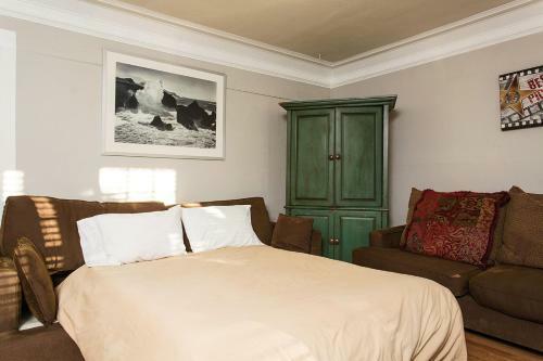 Apartamento Hollywood Hills Suites
