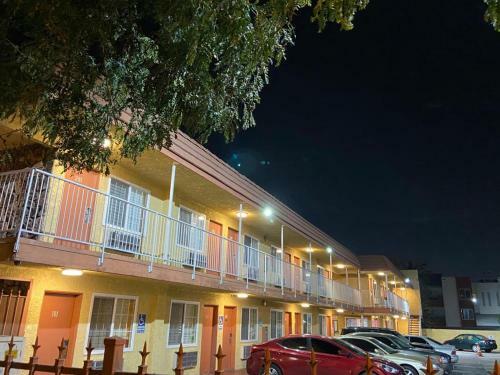 Motel Economy Inn