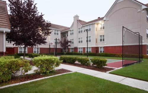 Hotel Residence Inn By Marriott Salinas