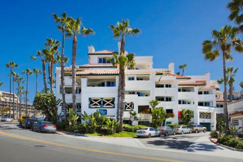 Hotel San Clemente Cove Resort
