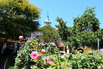 Hotel Madonna Inn