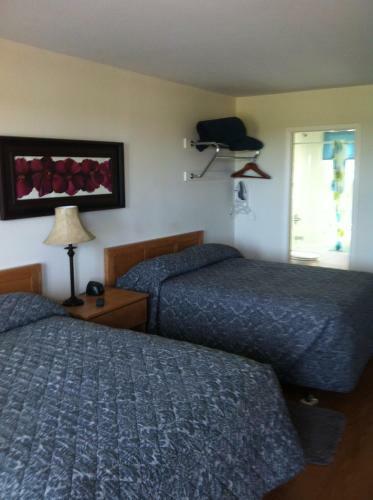 Anchor Motel And Suites