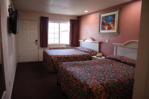 Capri Motel Santa Cruz