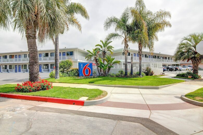 Motel 6 Santa Barbara - Beach