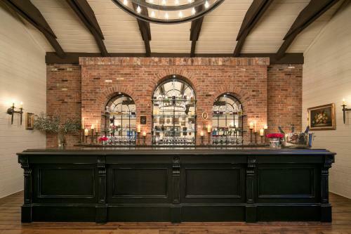 Posada Santa Ynez Inn