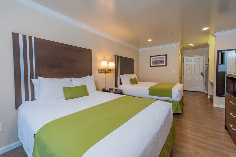Motel Ocean Pacific Lodge