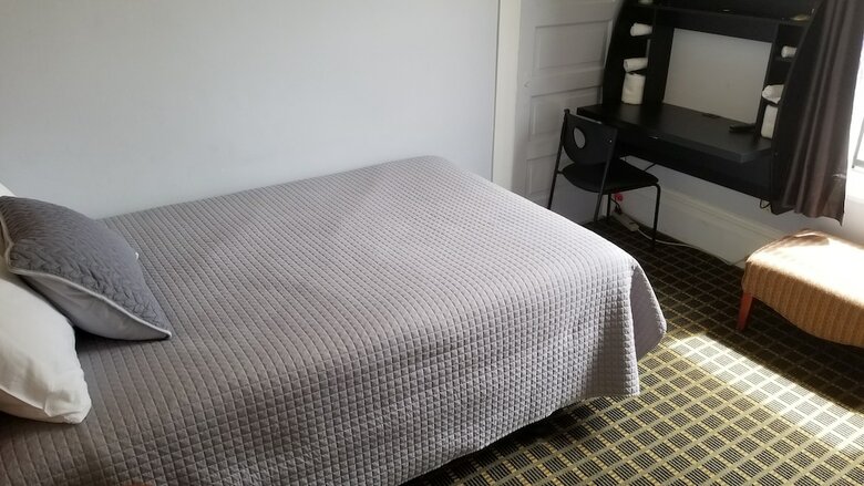 Albergue Perramont Hotel