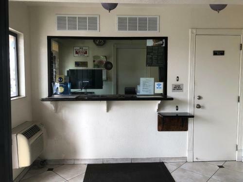 Motel Sierra Inn