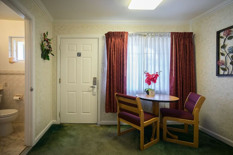 Motel Travelers Inn
