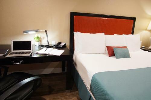 Hotel Knights Inn - Stanton