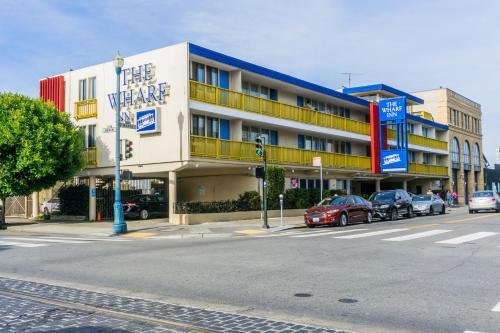 Motel The Wharf Inn