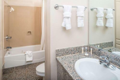 Hotel Howard Johnson-golden Gate