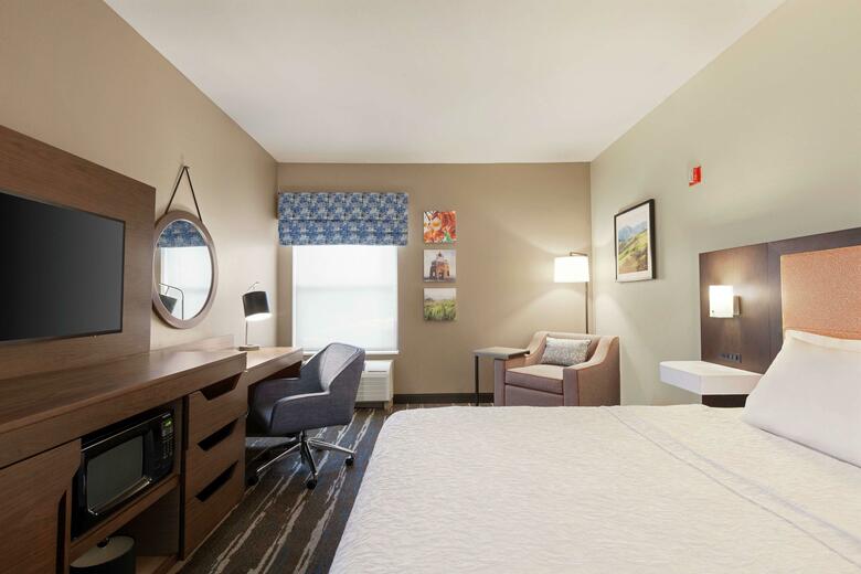 Hotel Hampton Inn Tracy