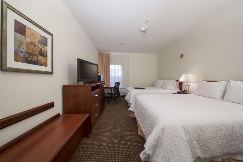 Hotel Hampton Inn Tracy