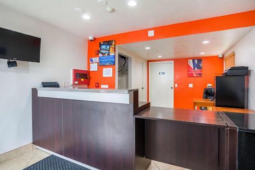 Motel 6 Ventura Downtown