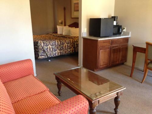 Posada Five Star Inn