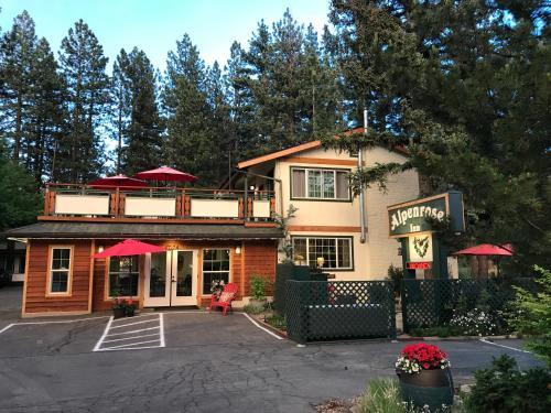Hotel Alpenrose Inn
