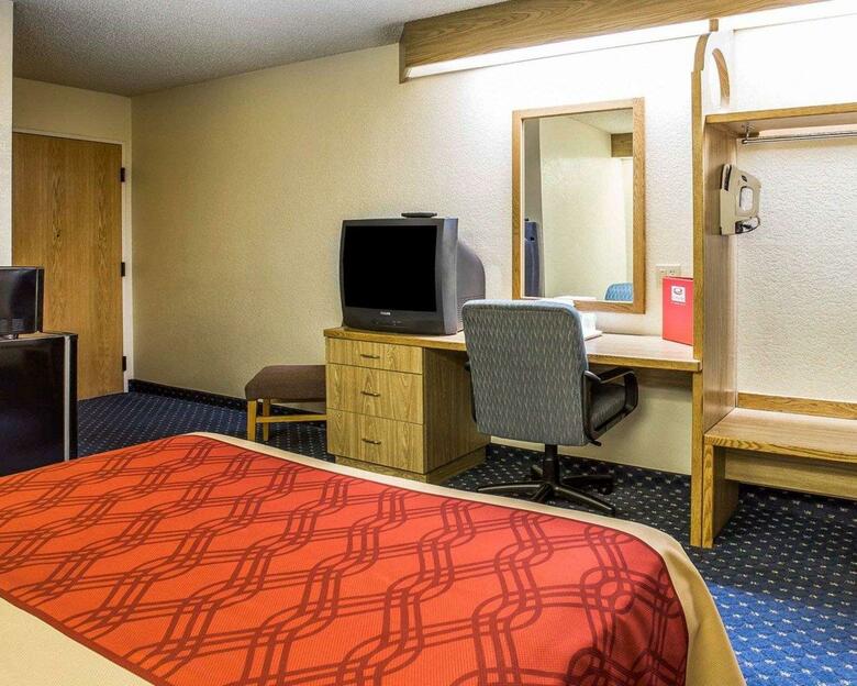 Hotel Econo Lodge Denver International Airport