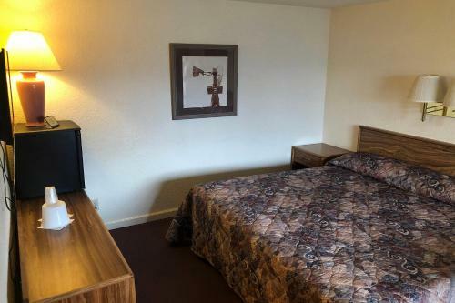 Tomahawk Lodge