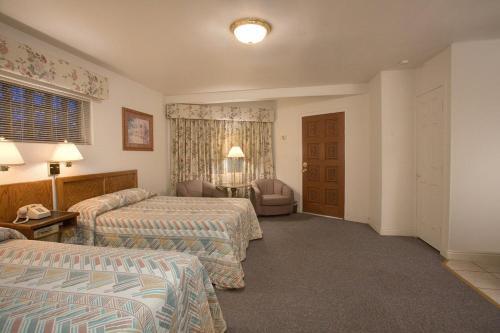 Stagecoach Motel Colorado Springs