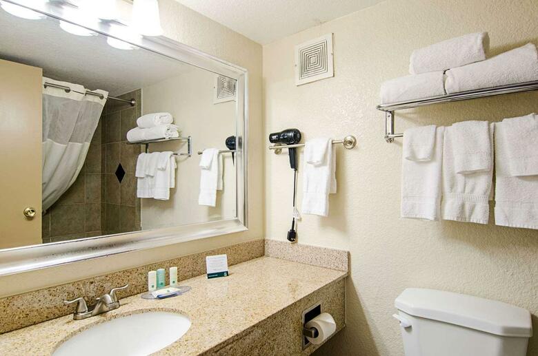 Hotel Quality Inn & Suites Denver Stapleton